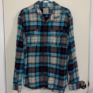 Long Sleeve Flannel with Two Pockets